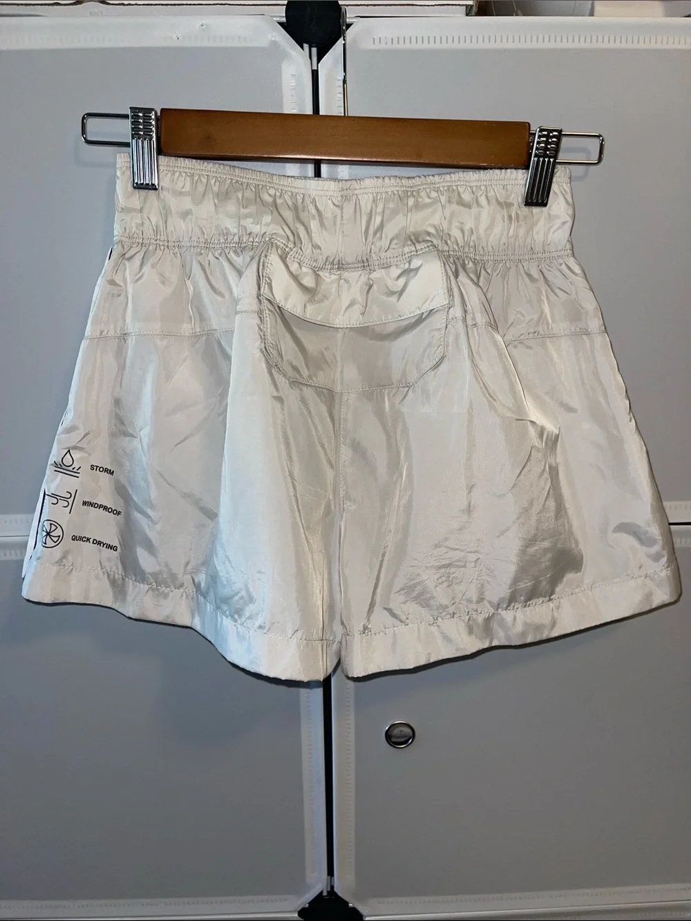 Under Armour Shorts with side snaps